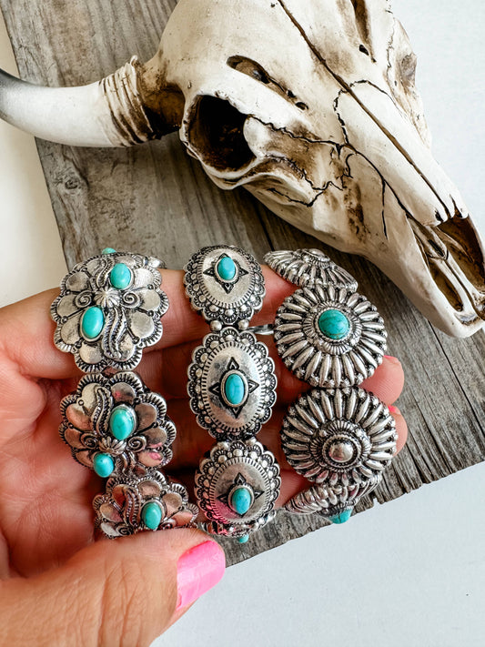 Silver Concho Stretch Bracelet