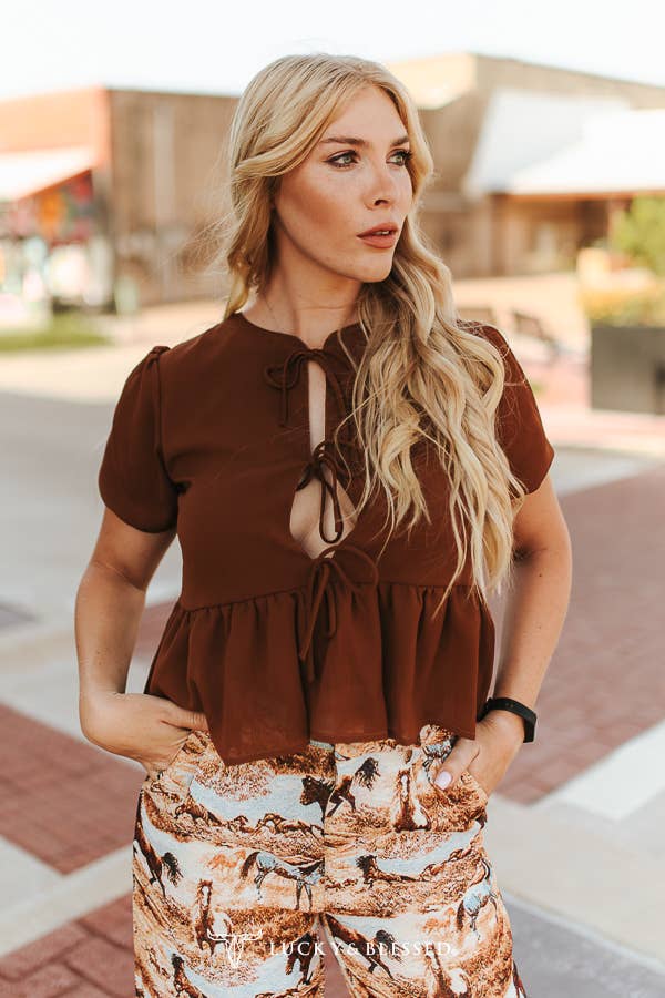 Front Tie Puff Sleeve Top