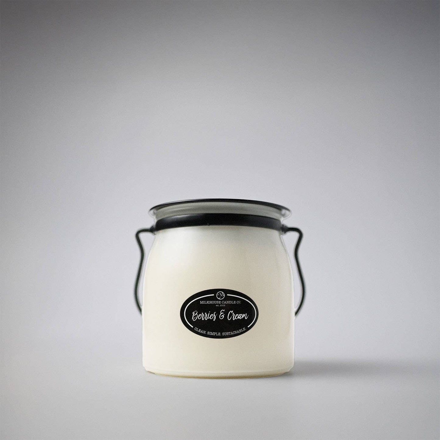16 oz Butter Jar Candle: Berries & Cream
