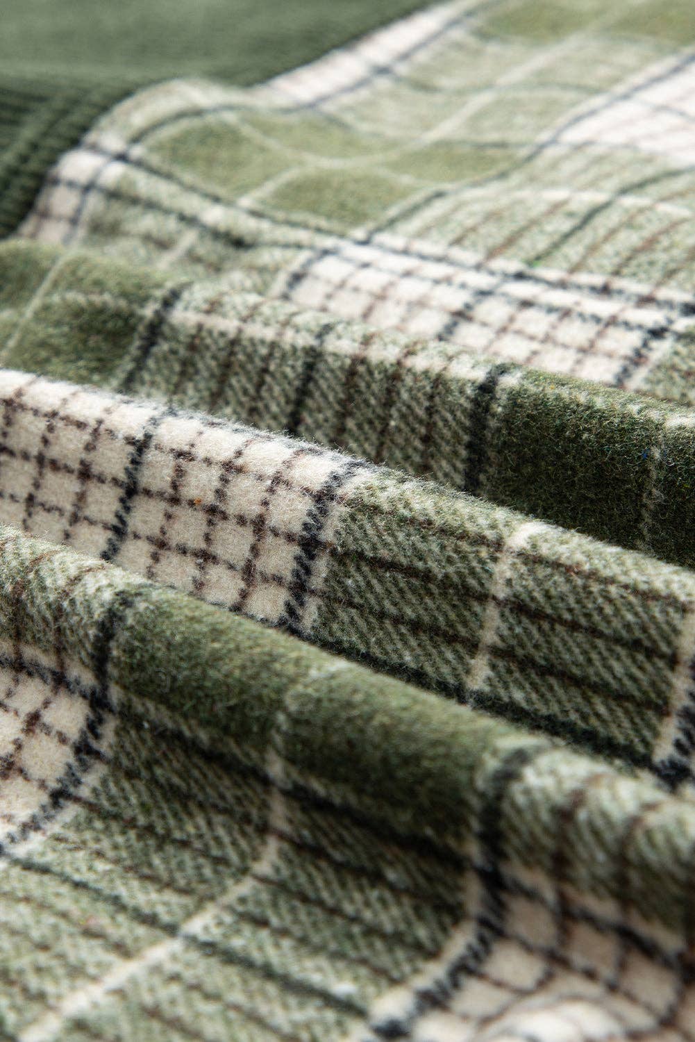 Snap Button Colorblock Plaid Shacket